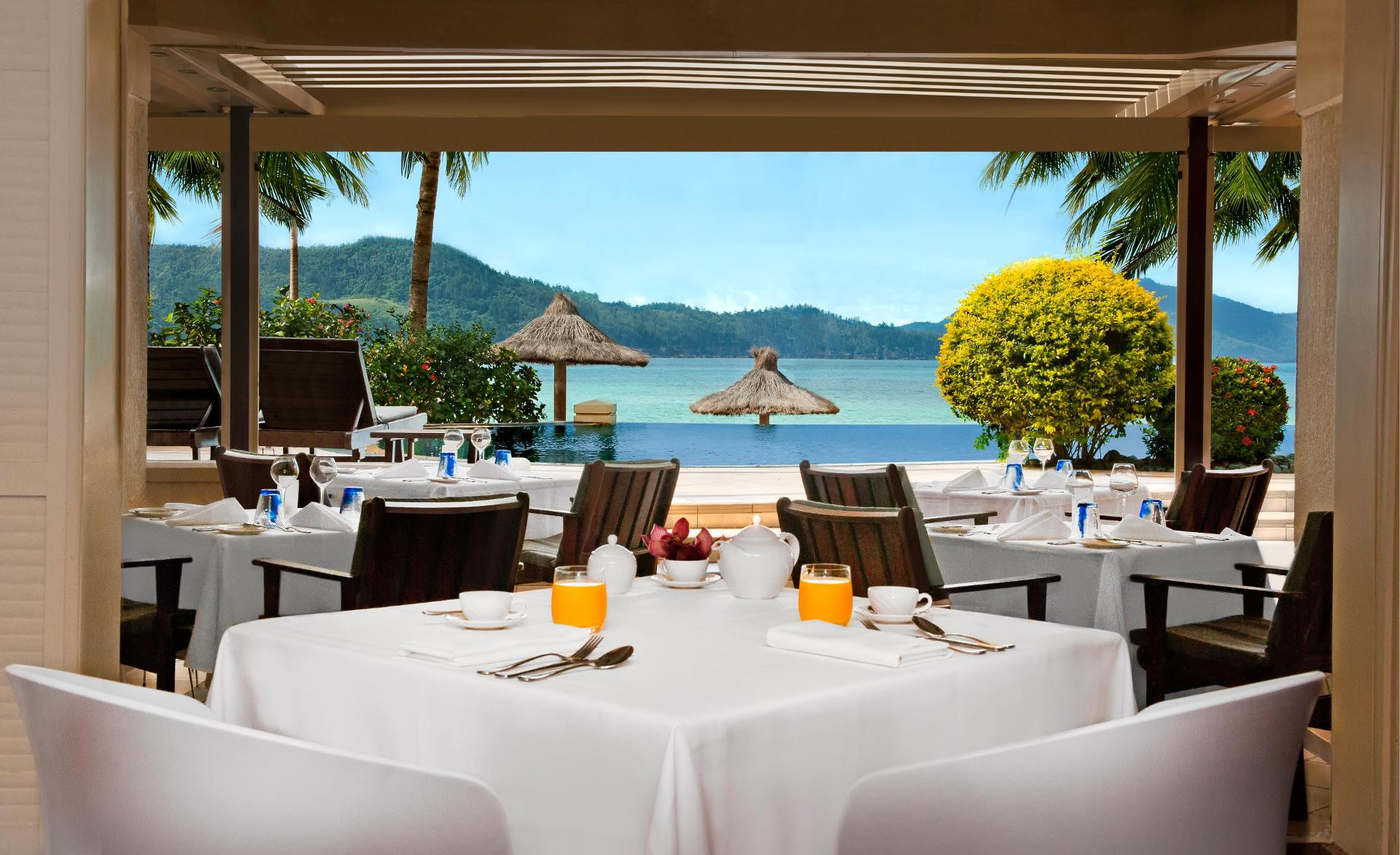 Restaurant Beach Club Hamilton Island