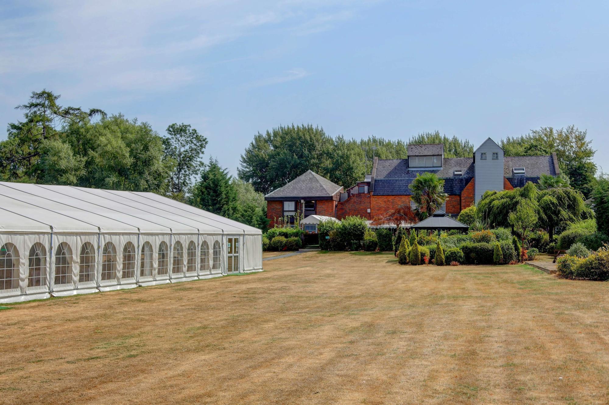 Vista Exterior The Watermill Hotel, Sure Hotel Collection by Best Western