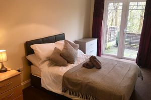 Alquiler Vacacional - Gatwick/ Redhill Bedroom in Residential area
