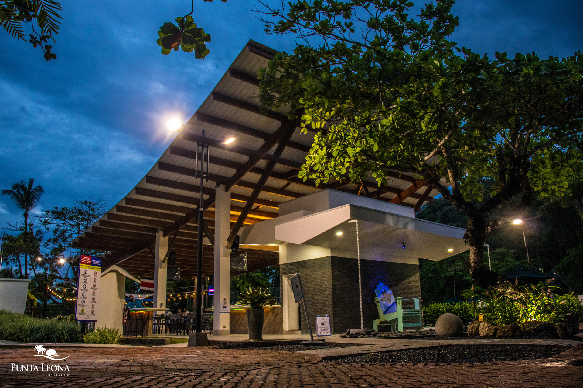 Vista Lobby Punta Leona