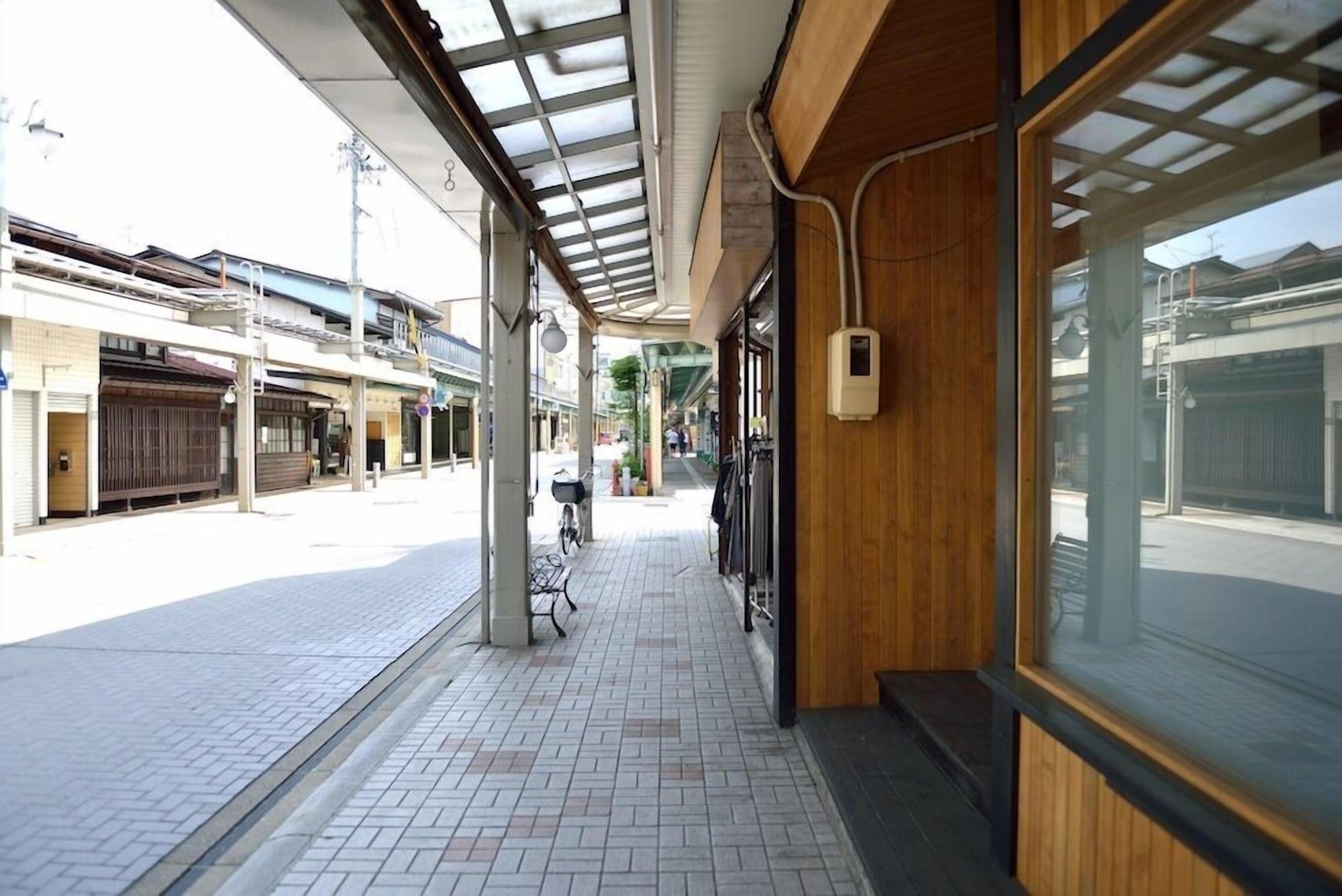 Vista Exterior Anchor Site