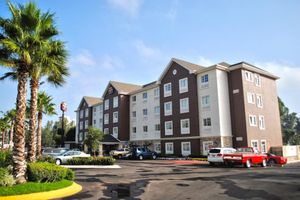 Alojamiento - Hotel Intercity Zapopan