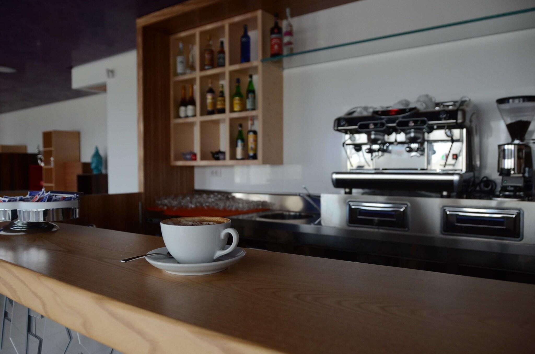 Bar/Salón Hotel Zodiaco