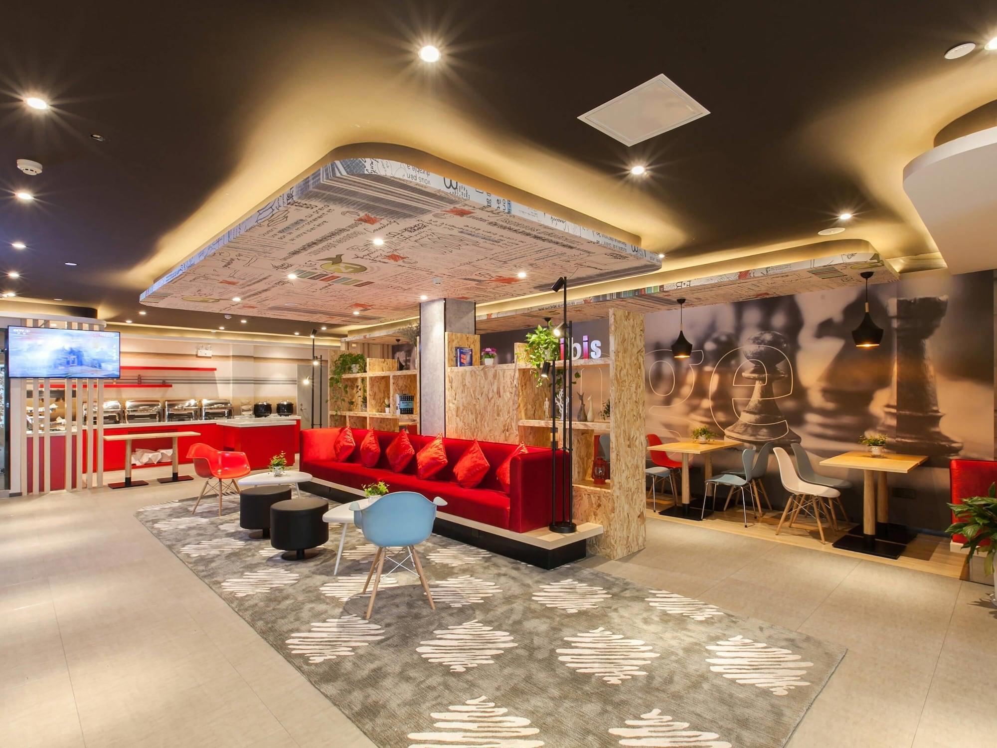 Vista Exterior Ibis Wuhan Hubu Alley Hotel