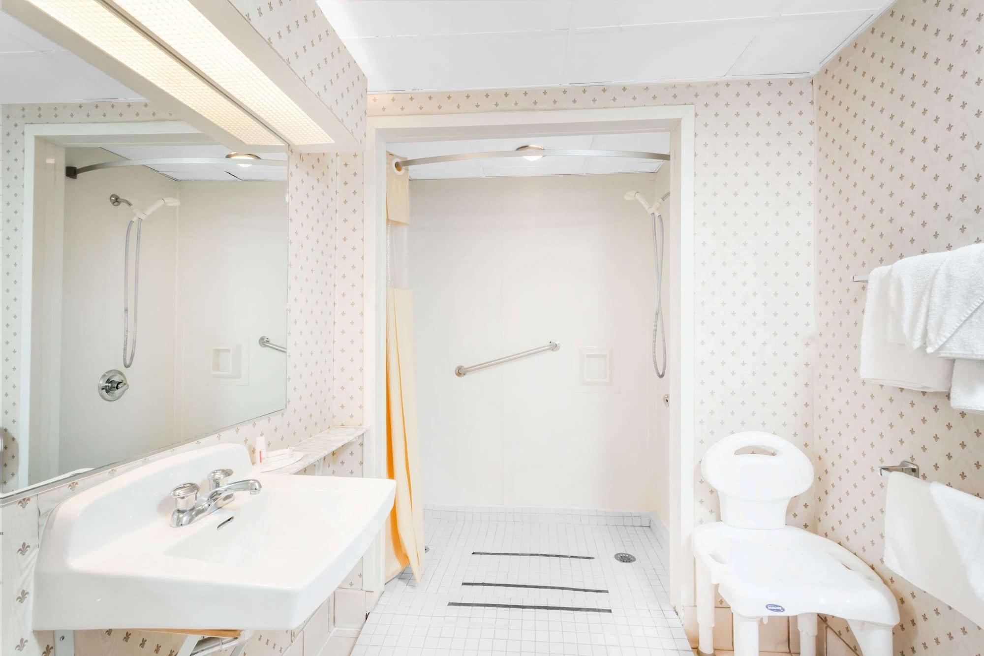 Equipamiento de Habitación Days Inn by Wyndham Tannersville