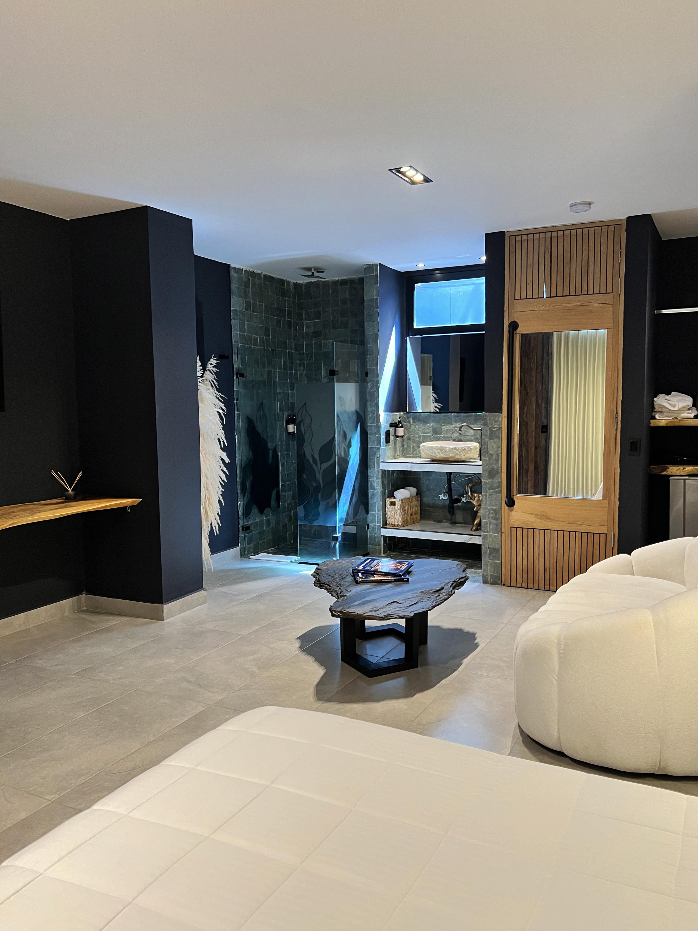 Habitación Hotel Zelva Negra