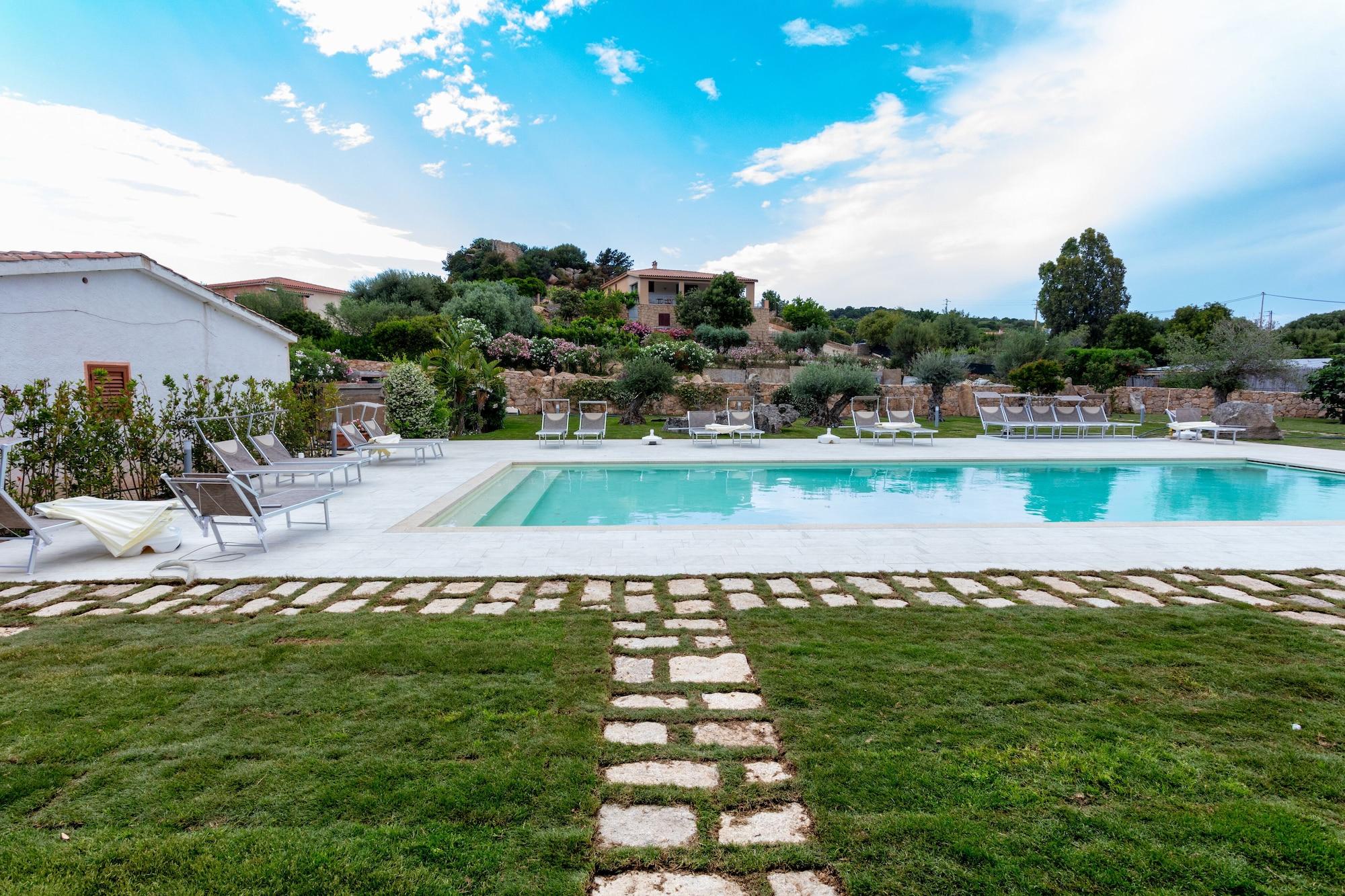 Vista Exterior La Corte di Pulicinu