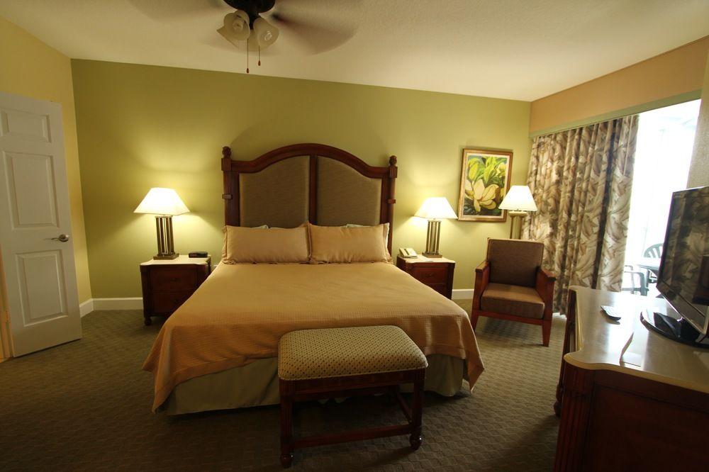 Hilton Vacation Club Cypress Pointe Orlando by null