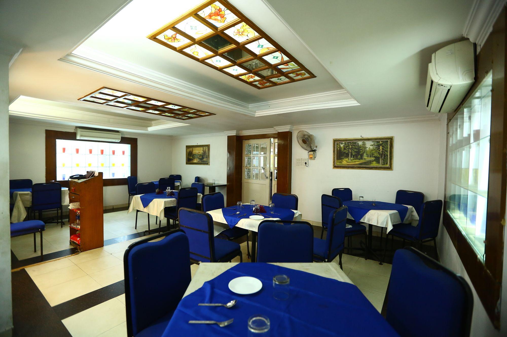 Restaurant OYO 1939 New Park