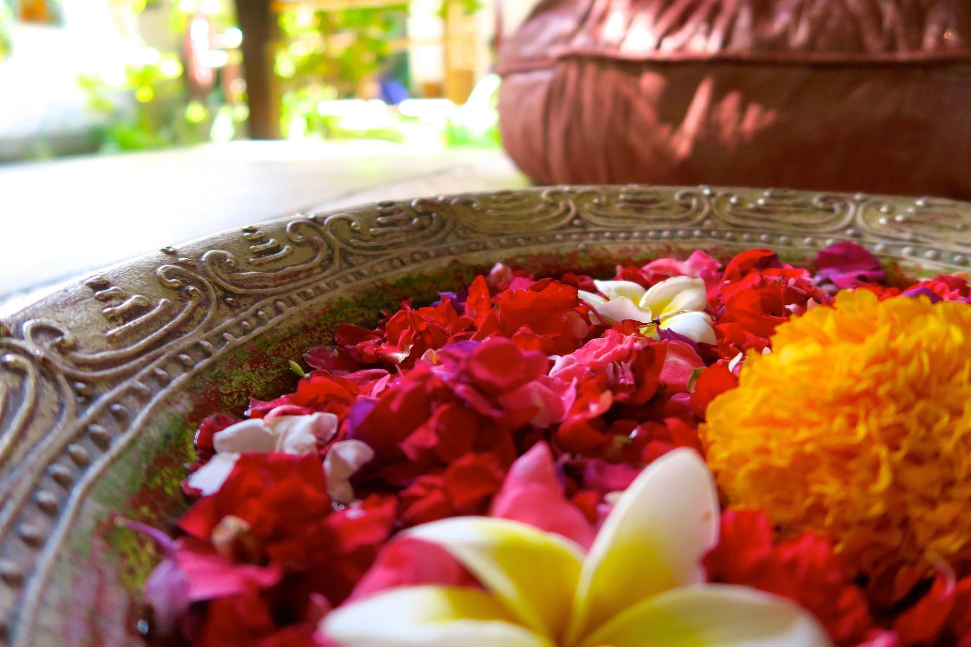 Spa Cili Emas Oceanside Resort