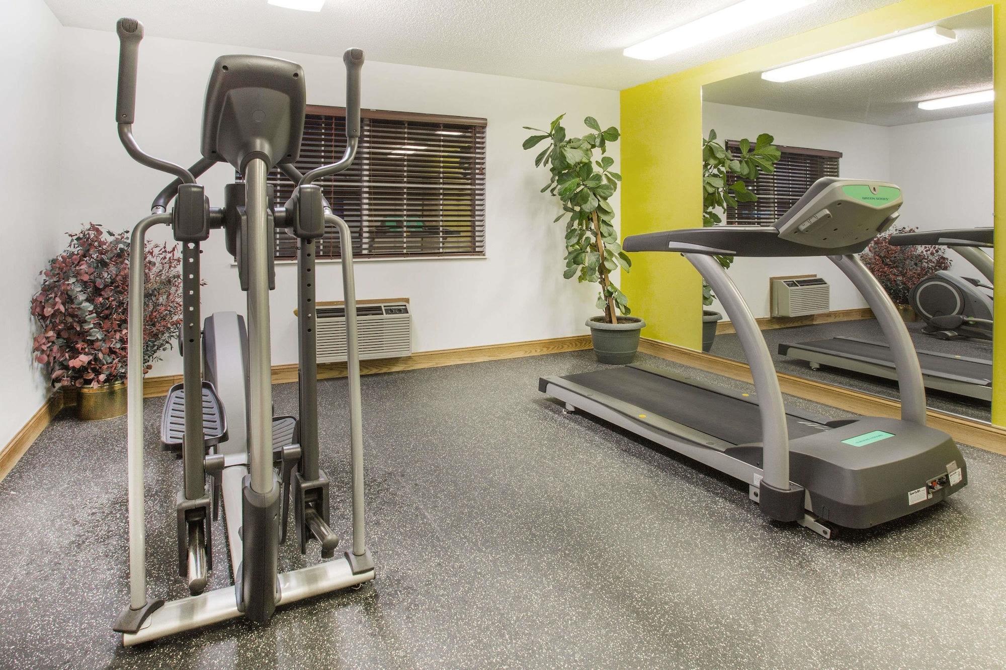 Gimnasio Days Inn by Wyndham Lexington NE