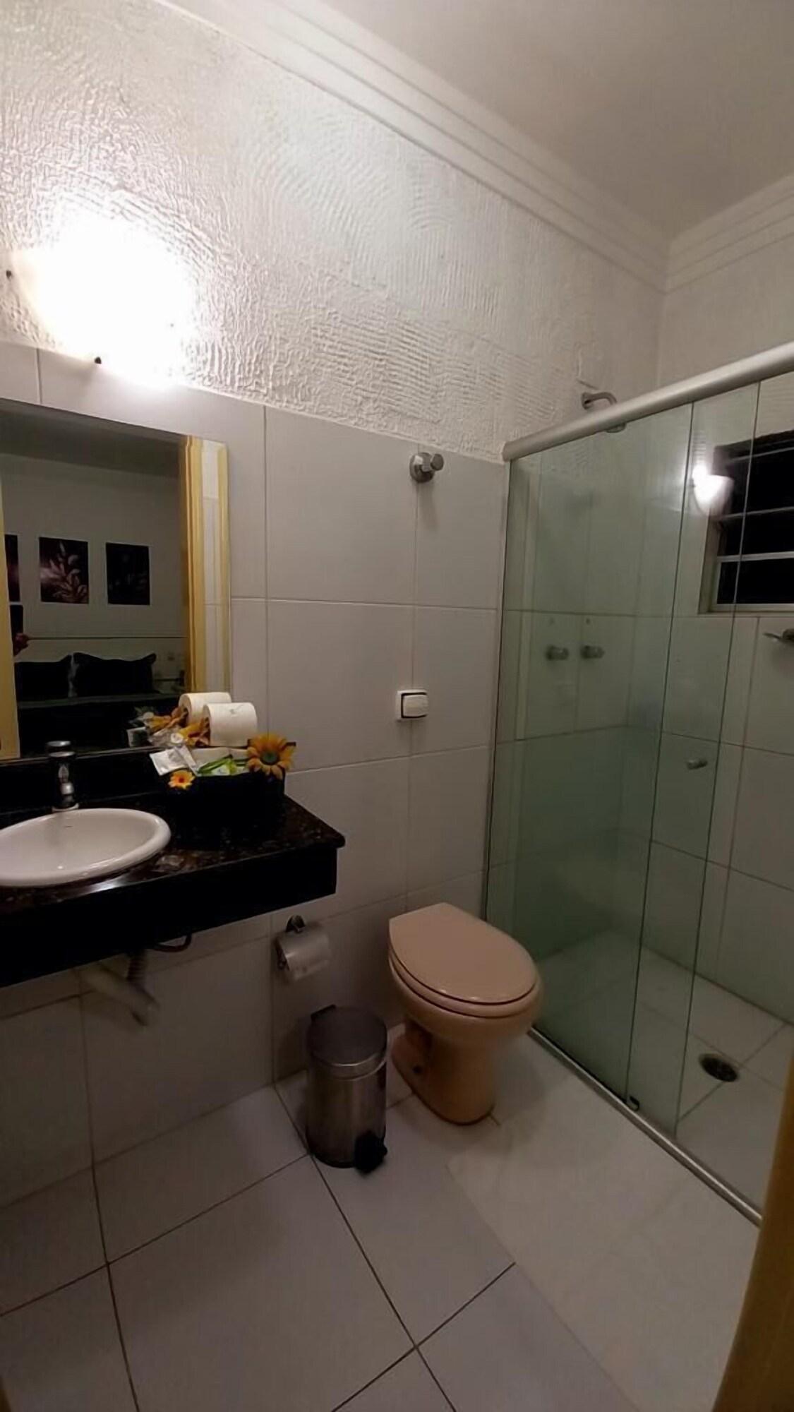 Equipamiento de Habitación Hotel Cuca Fresca