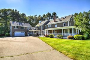 Alquiler Vacacional - Large Kennebunk Home, Walk to Beach < 2 Mi to Town