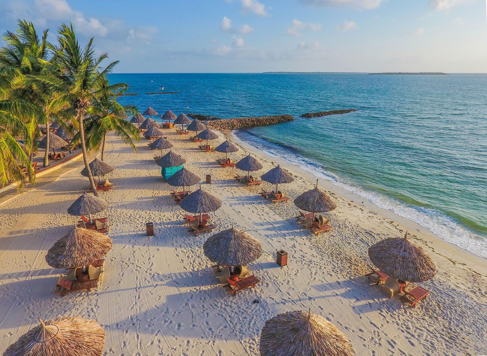 Playa White Sands Resort & Conference Centre