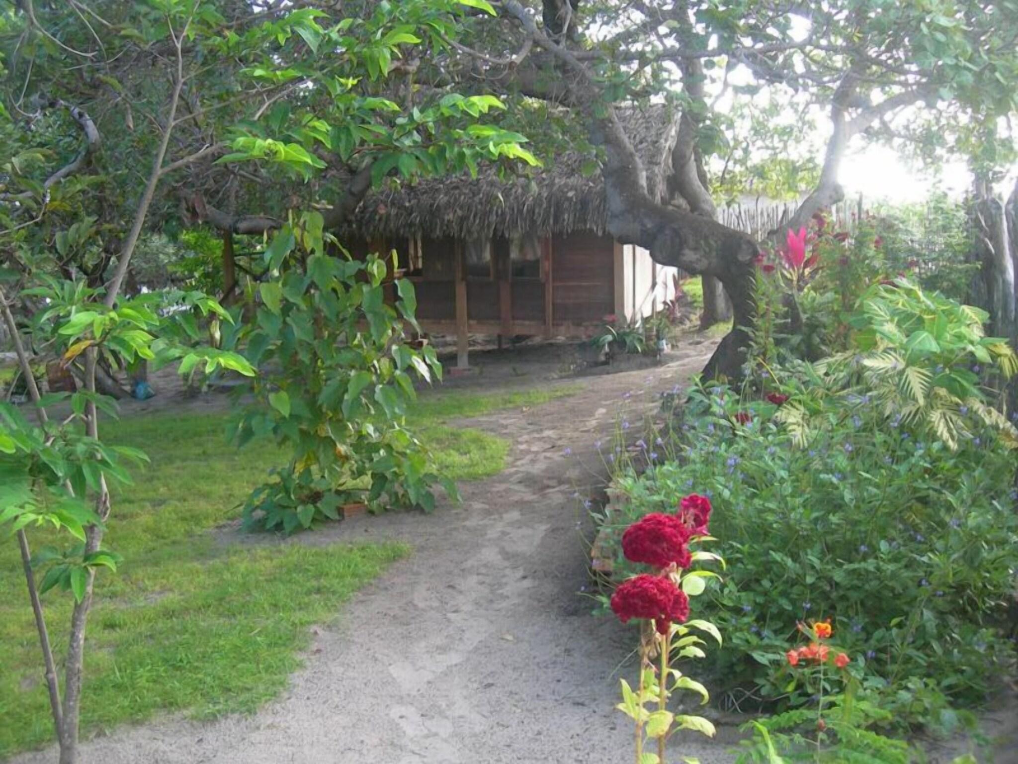 Vista Exterior Ciamat Camp