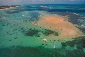 Actividad - Descubre la Playa de Camboinha y la Isla de Areia Vermelha en Catamarán – Tour de un día entero