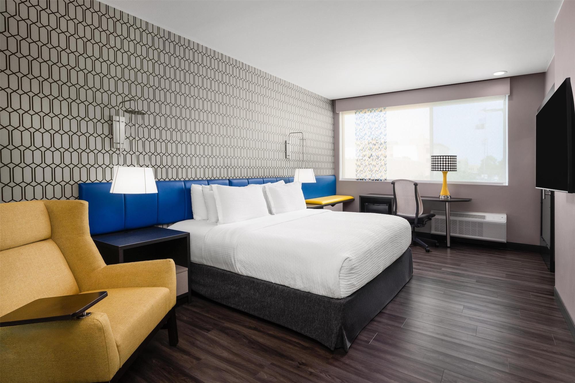 Habitación GLō Best Western Enid OK Downtown/Convention Center Hotel