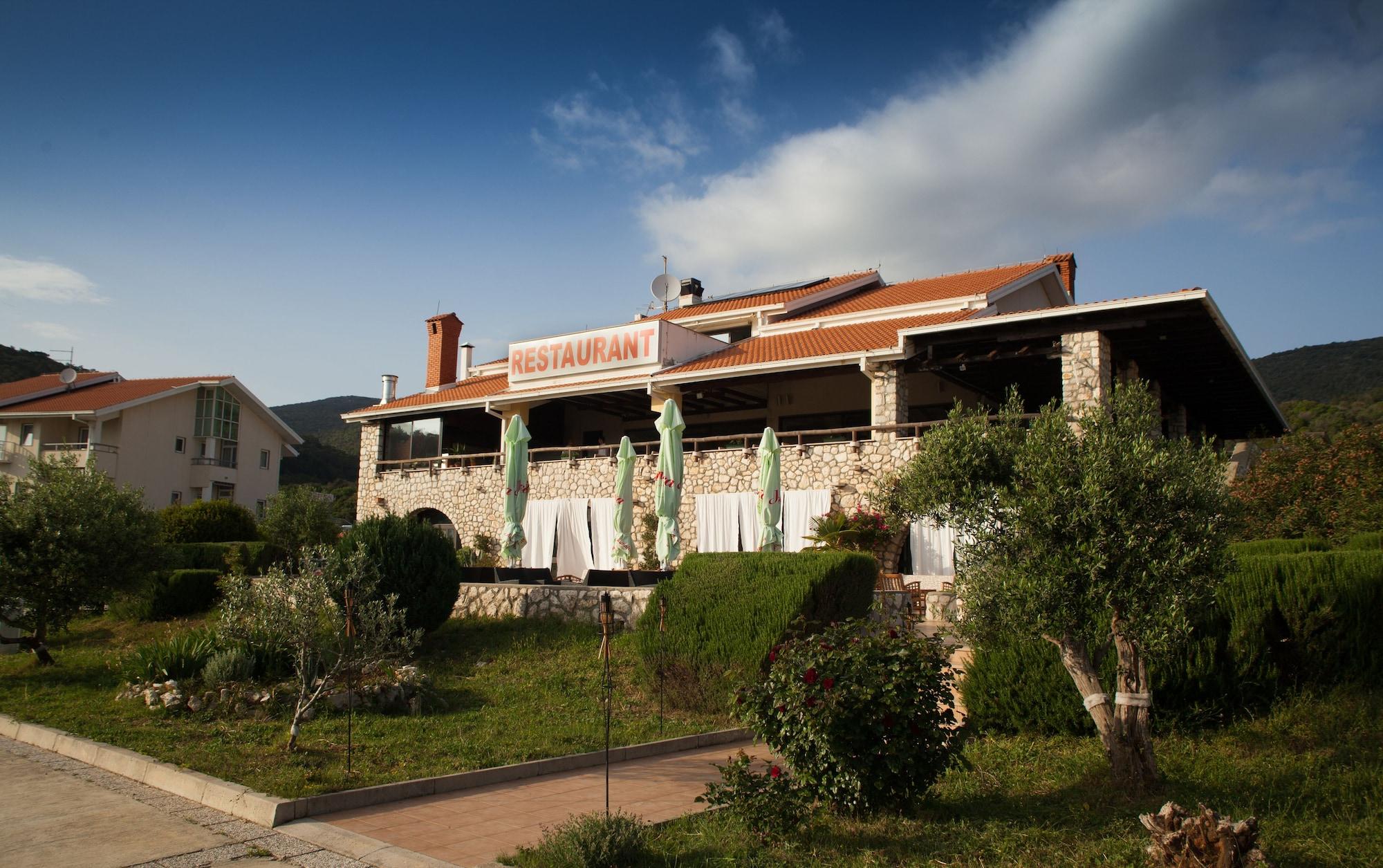 Vista Exterior Hotel Zlatni Lav