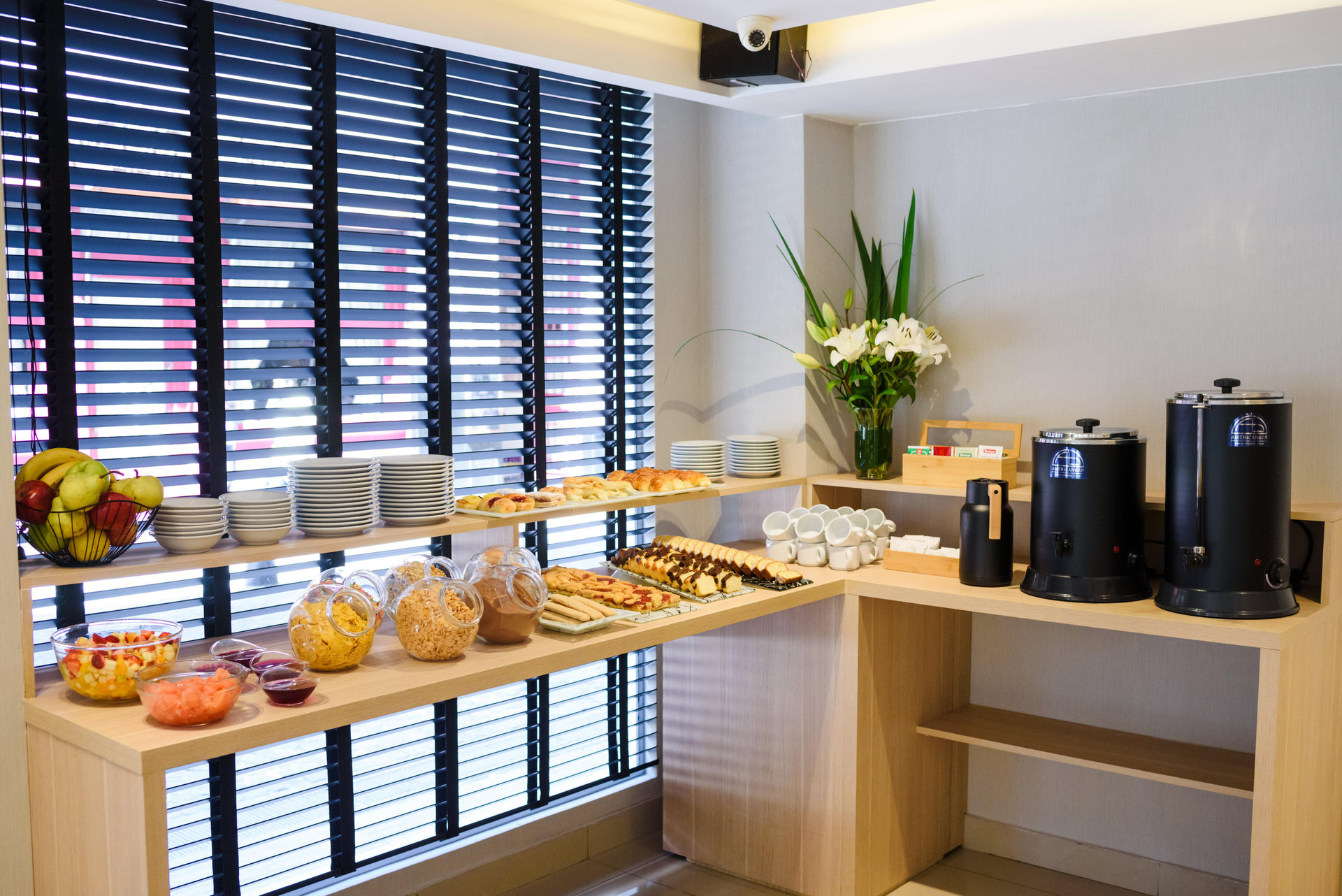 Bar/Salón M Concept Hotel