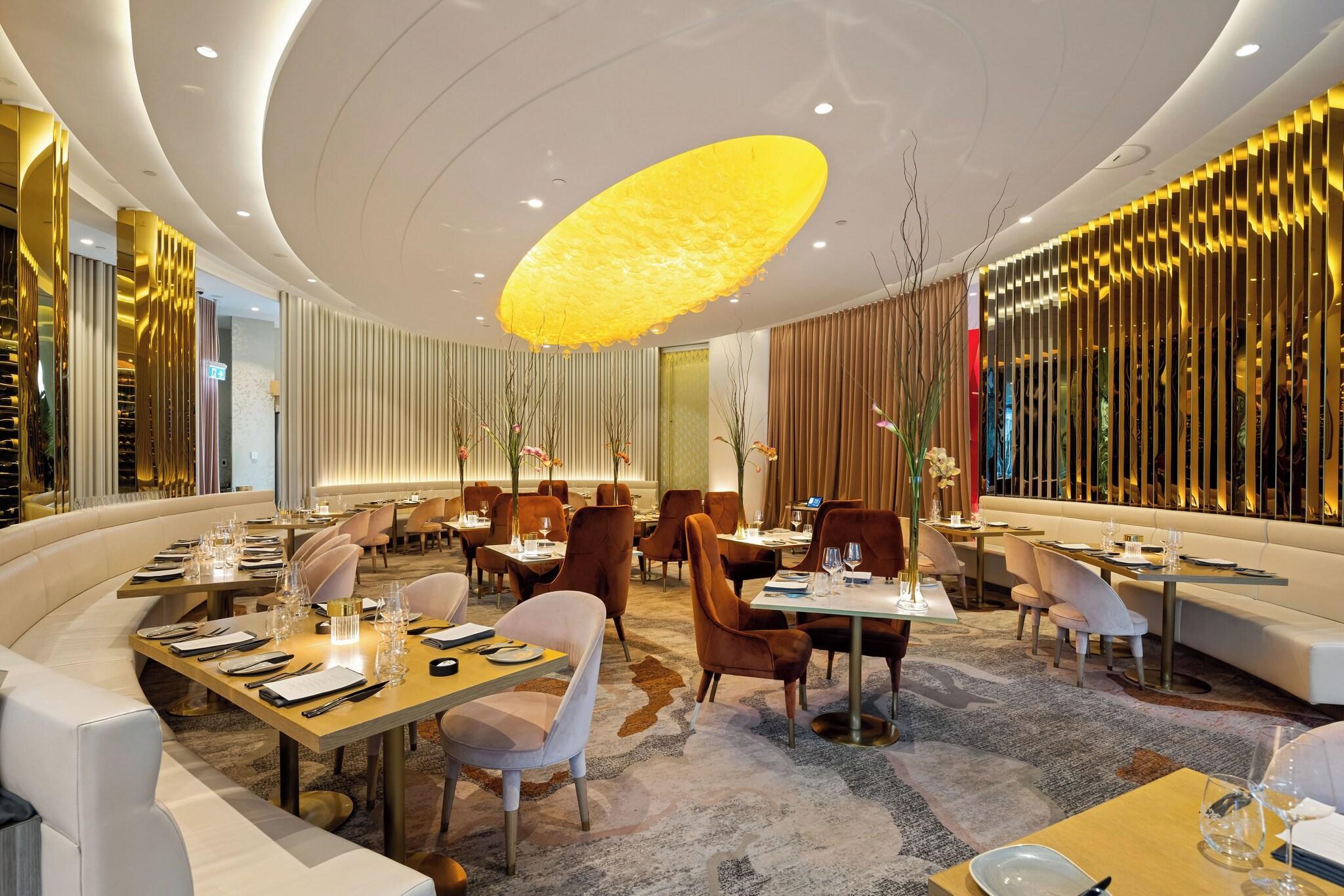 Restaurant Emporium Hotel South Bank