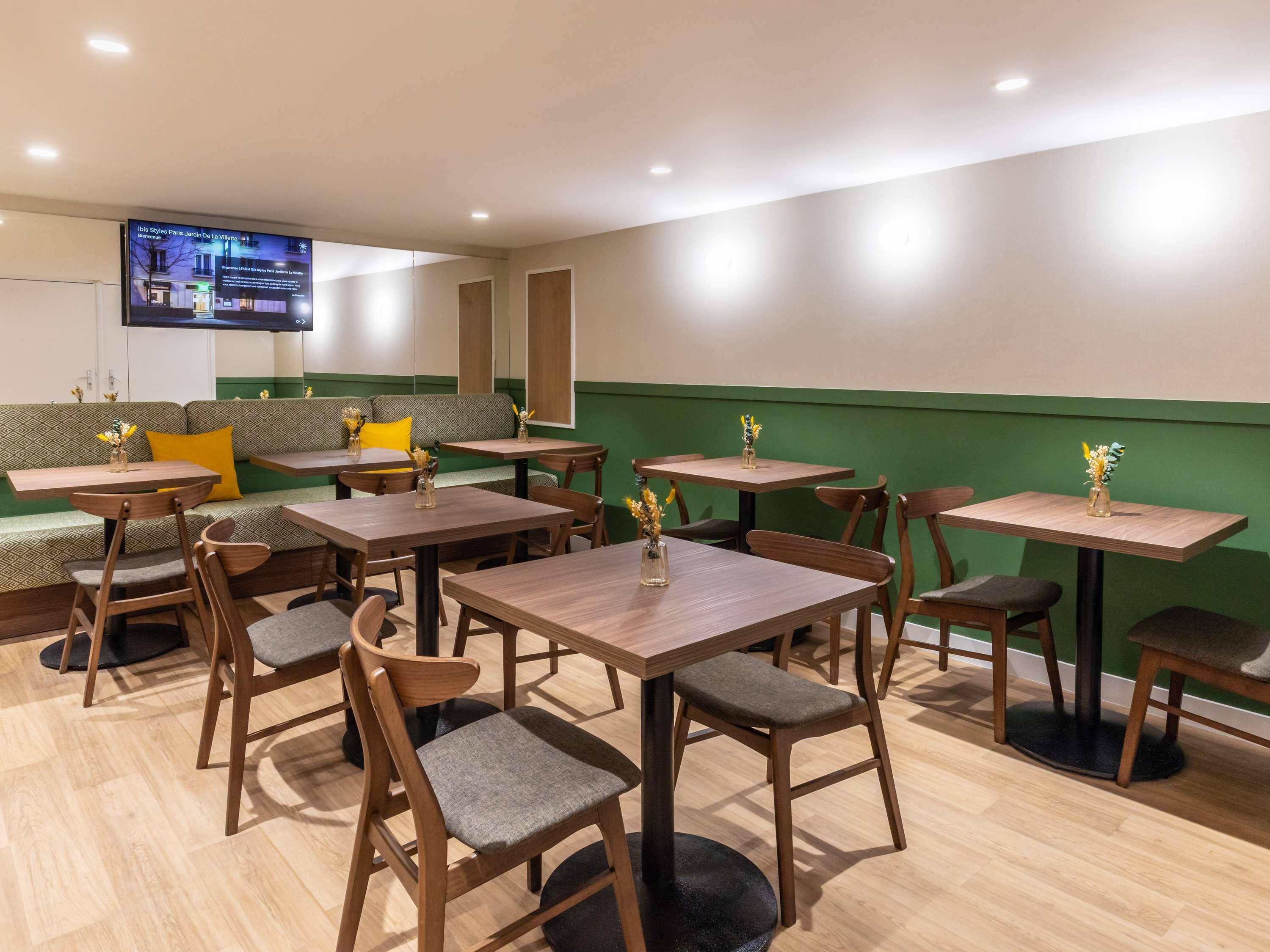Restaurant ibis Styles Paris Jardin de la Villette