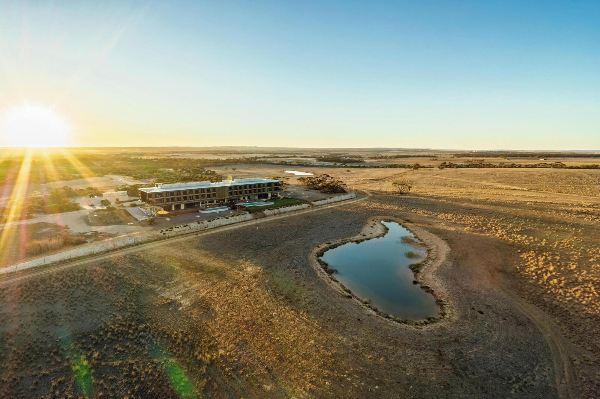 Vista Exterior Monarto Safari Resort