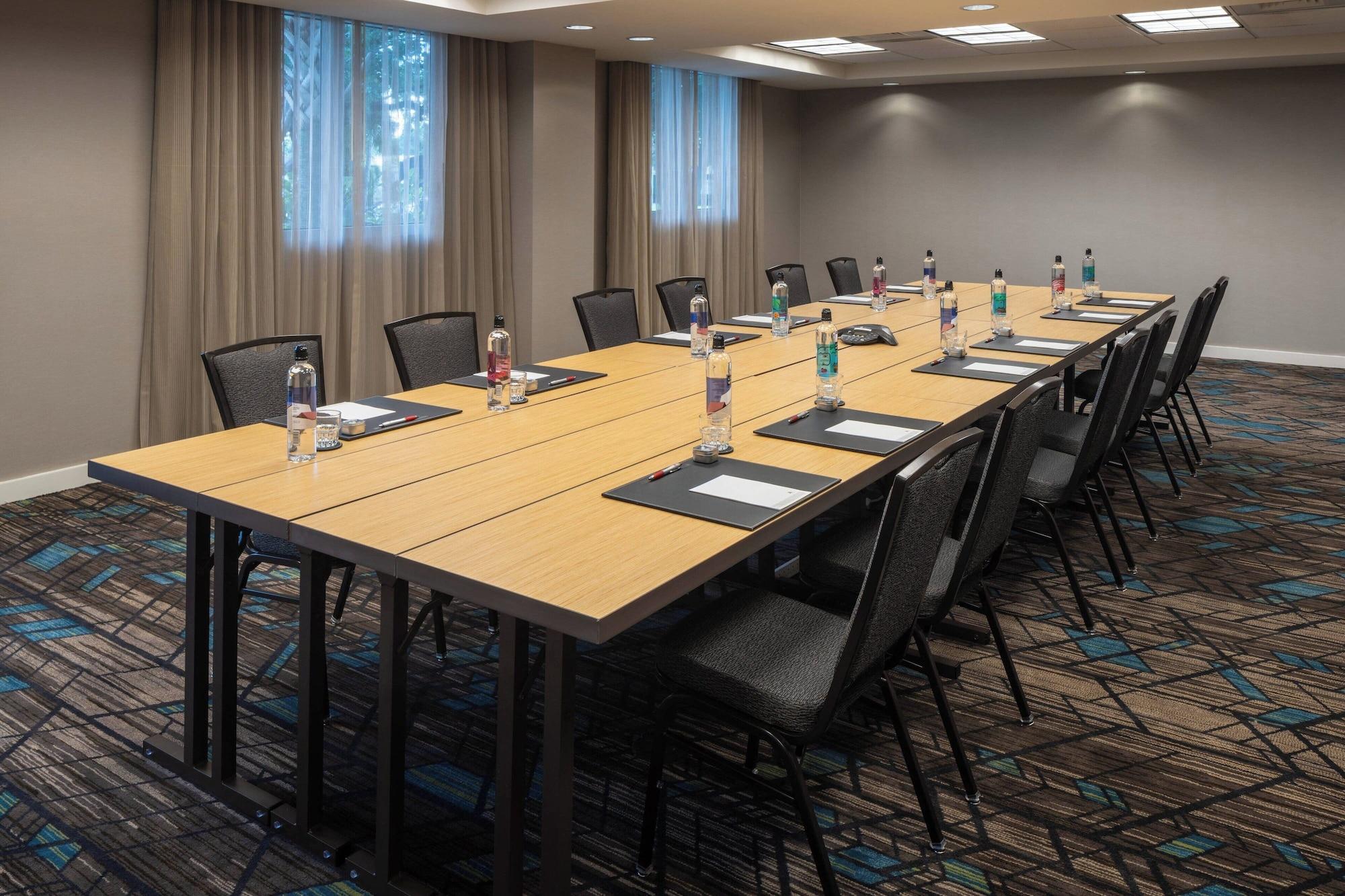 Sala de Reuniones Residence Inn by Marriott Miami Airport