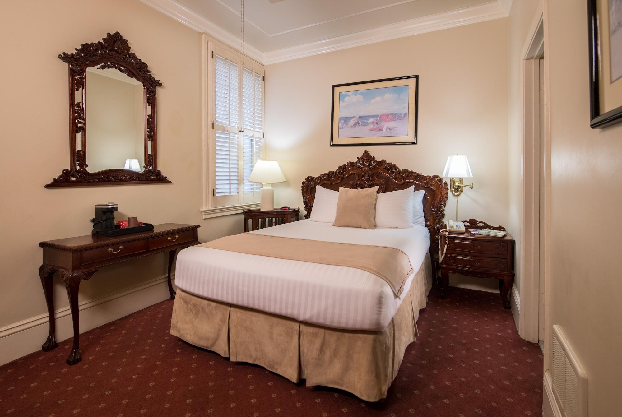 Habitación The Monterey Hotel