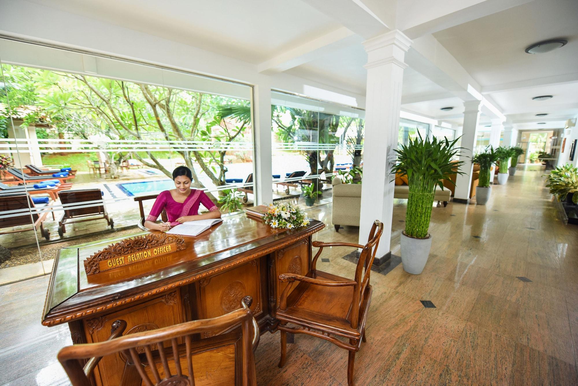 Vista Lobby Mandara Rosen