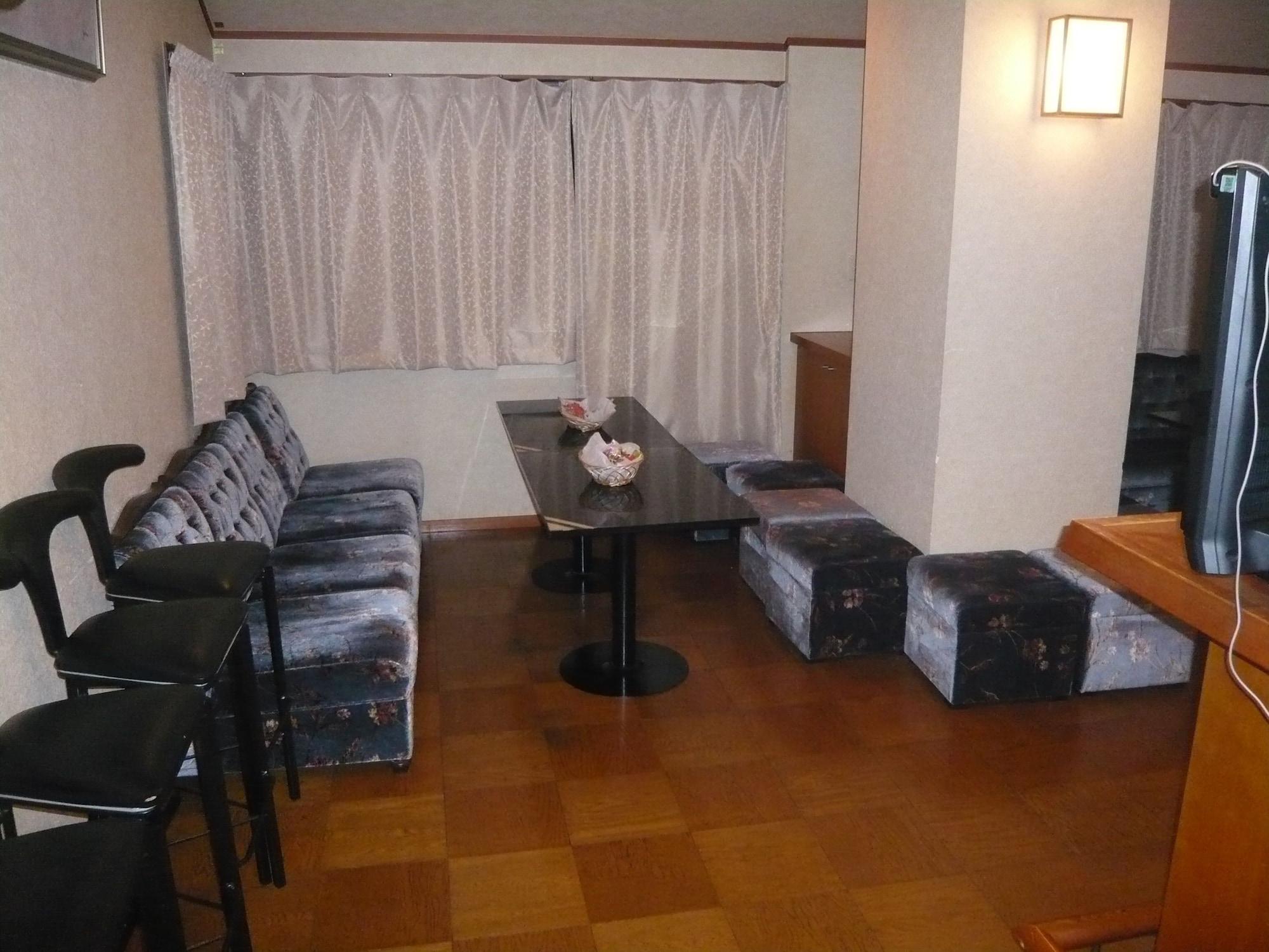 Instalaciones Recreativas Kinseikan Seseragi