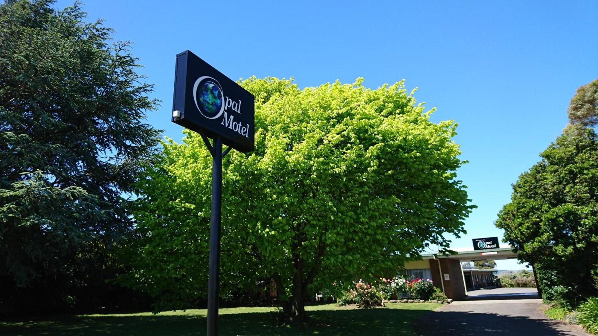 Vista Exterior Opal Motel Leongatha