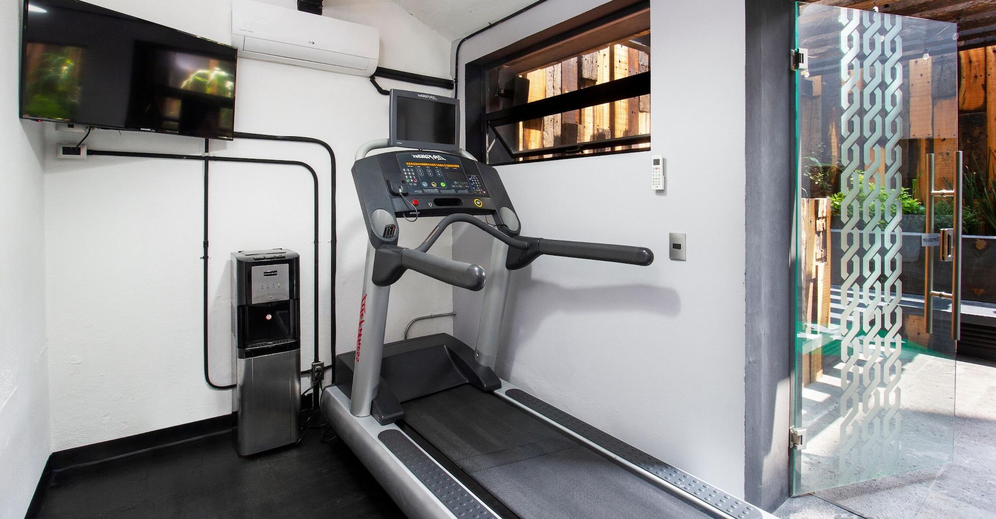 Gimnasio Hotel MX aeropuerto