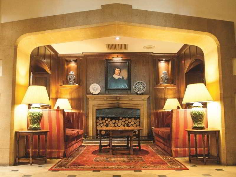 Vista Lobby Kettering Park & Spa