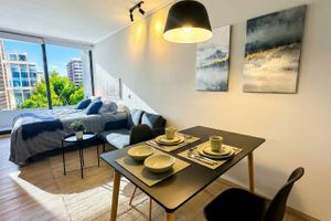 Alquiler Vacacional - 1D moderno junto a Clínica Las Condes