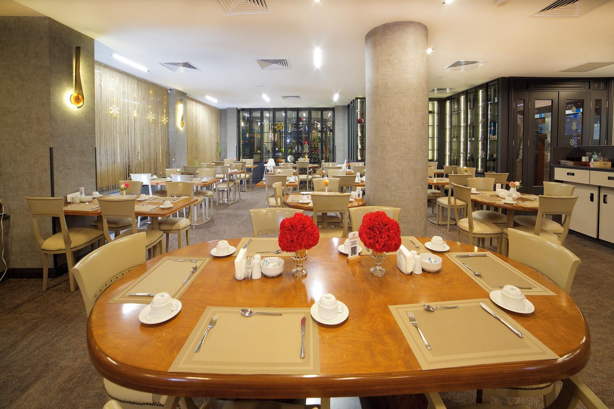 Restaurant Bulvar Palas Old City Hotel