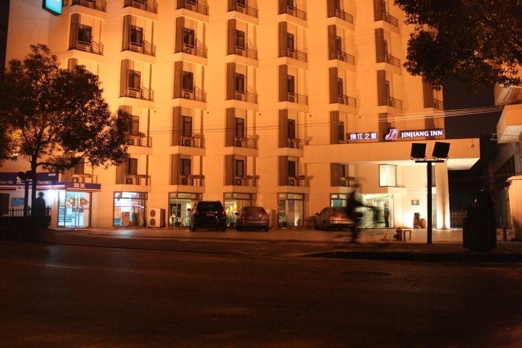 Vista Exterior Jinjiang Inn East Shanghai New International Exhibition Ctr