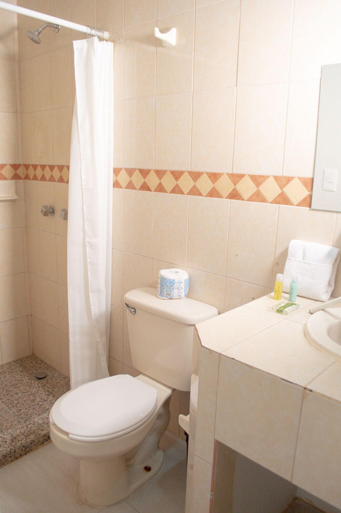Equipamiento de Habitación Hotel Juarez 70