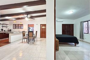 Alquiler Vacacional - Beautiful 3BR/3BA home with pool close to downtown
