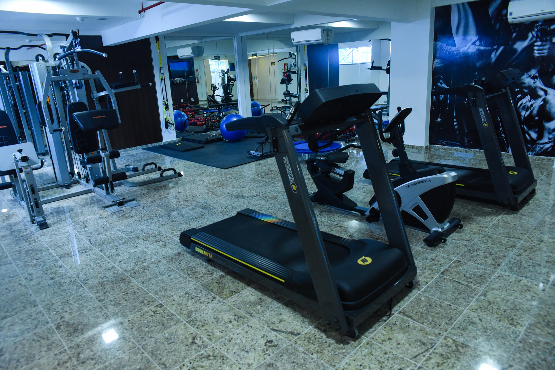 Academia Blue Open Hotel