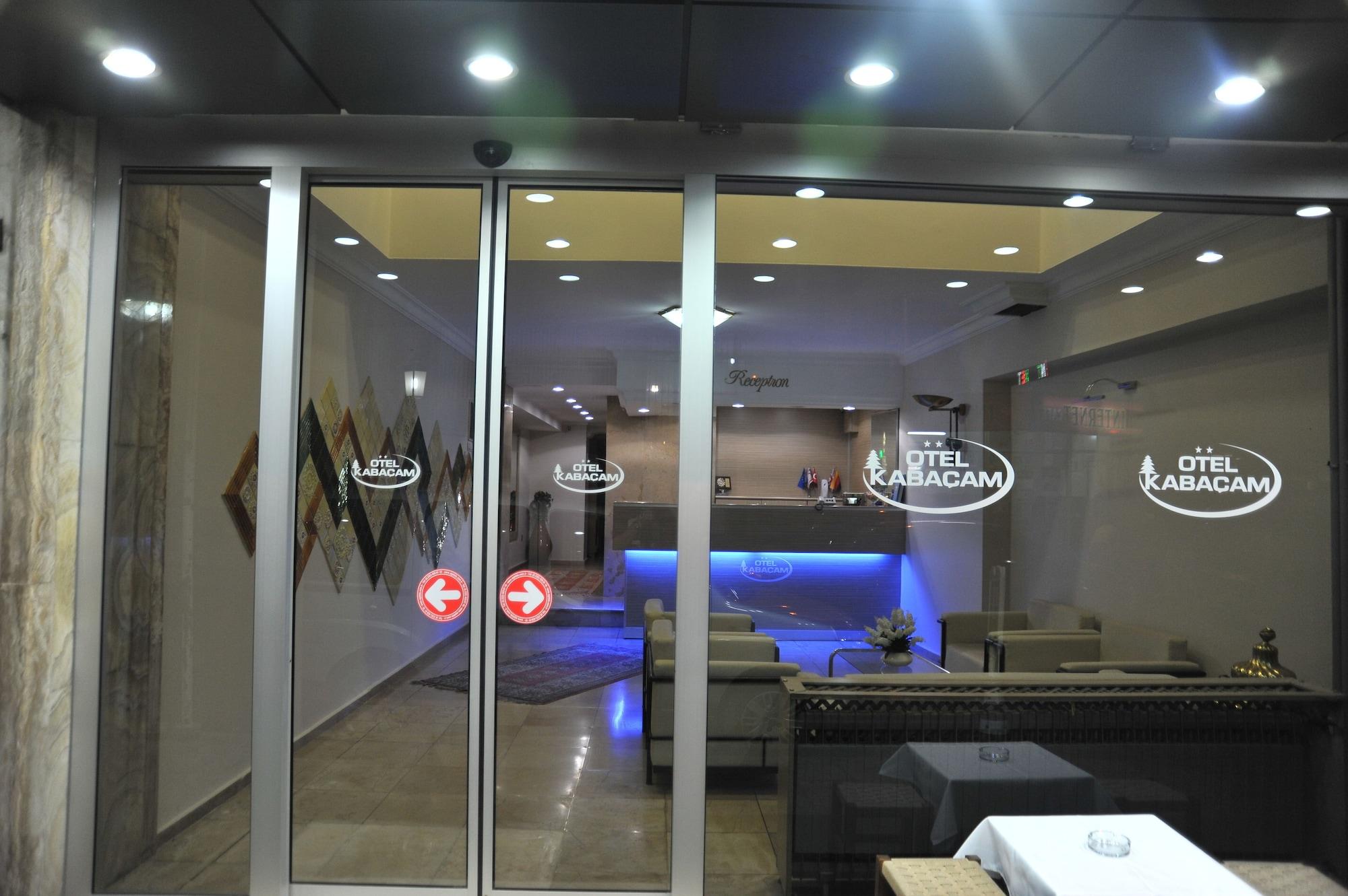 Vista Exterior Otel Kabacam