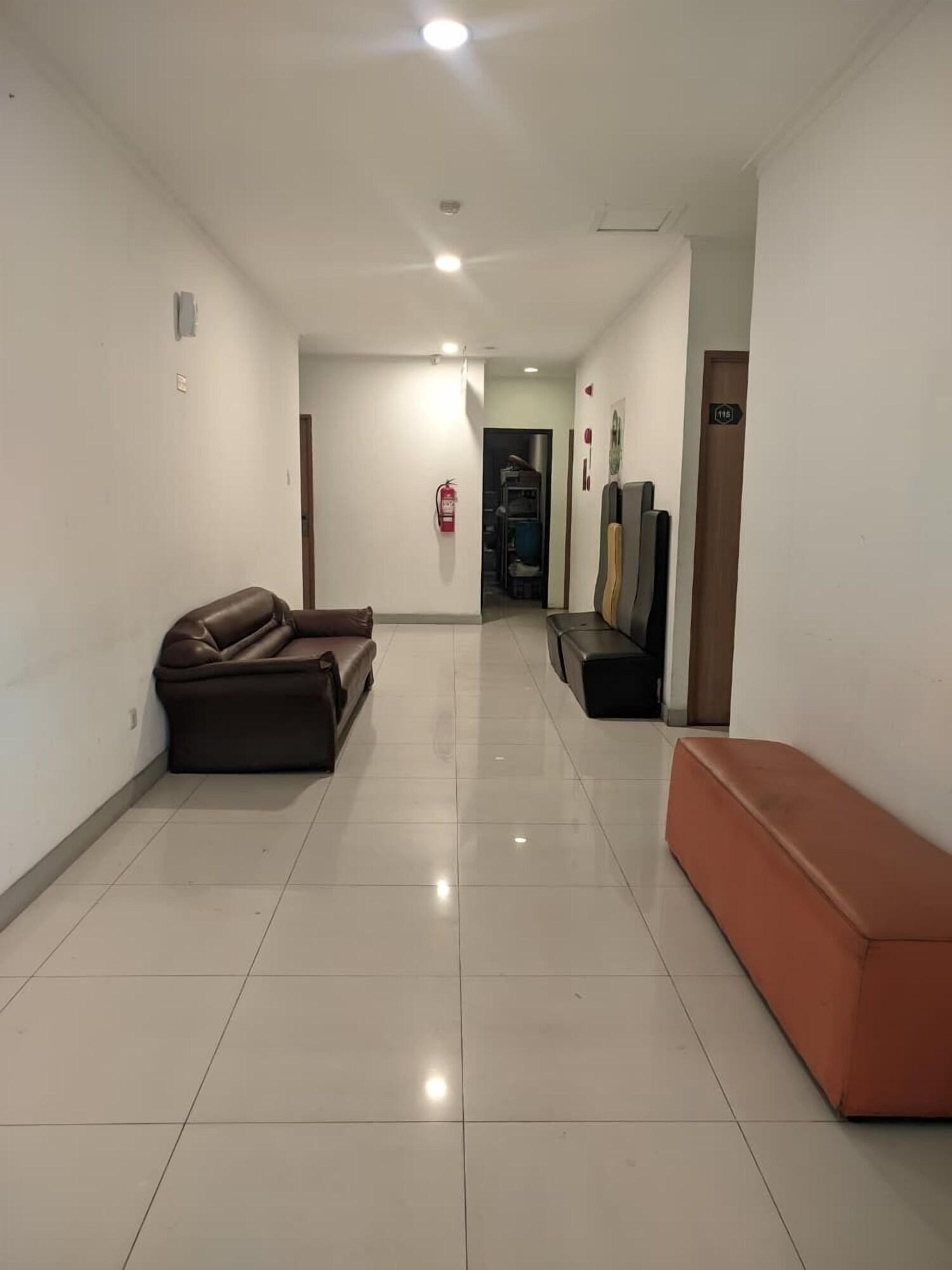 Varios Green Red Hotel Syariah Jombang