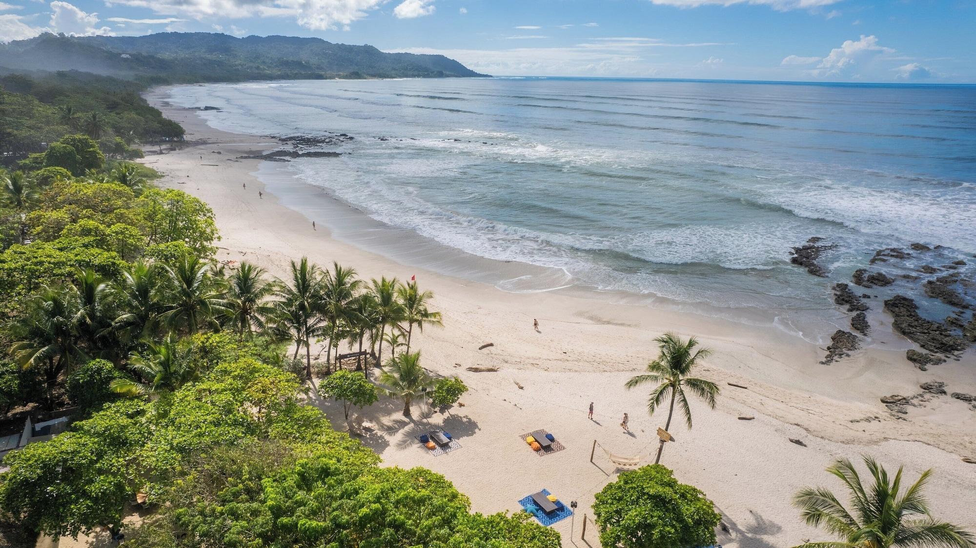 Playa Hotel Nantipa - A Tico Beach Experience