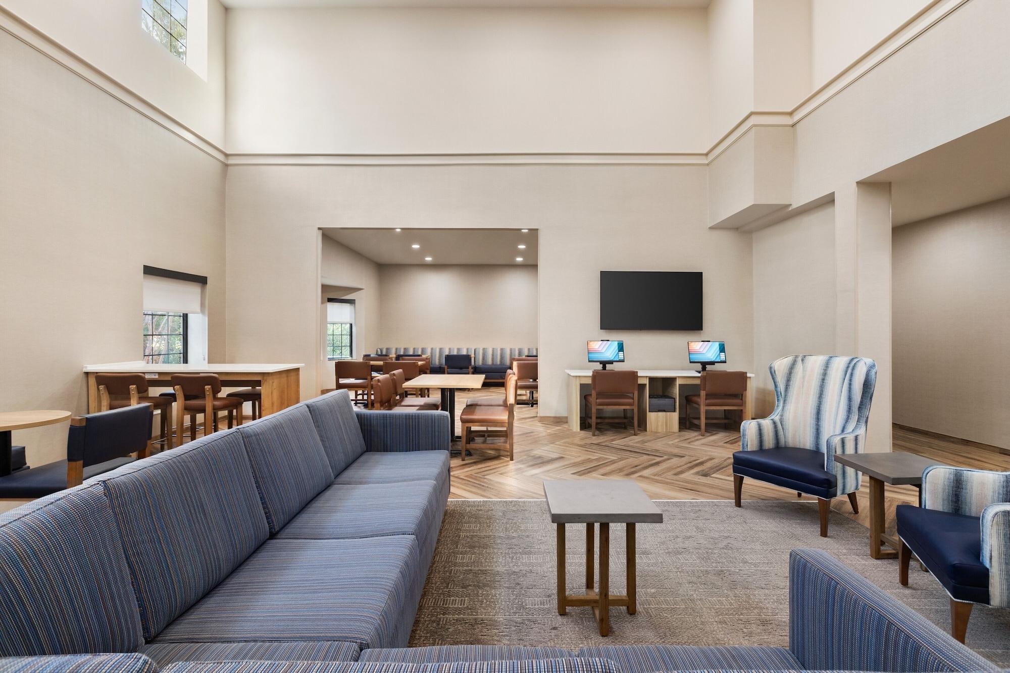Vista Lobby Staybridge Suites Quantico-Stafford by IHG
