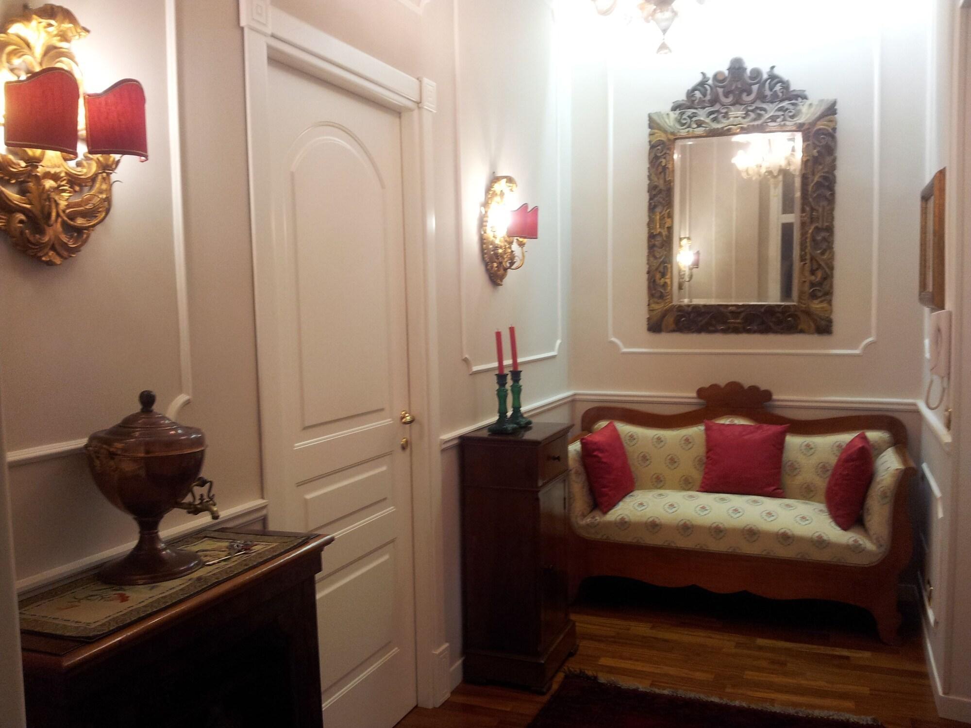 Vista Lobby Romebest