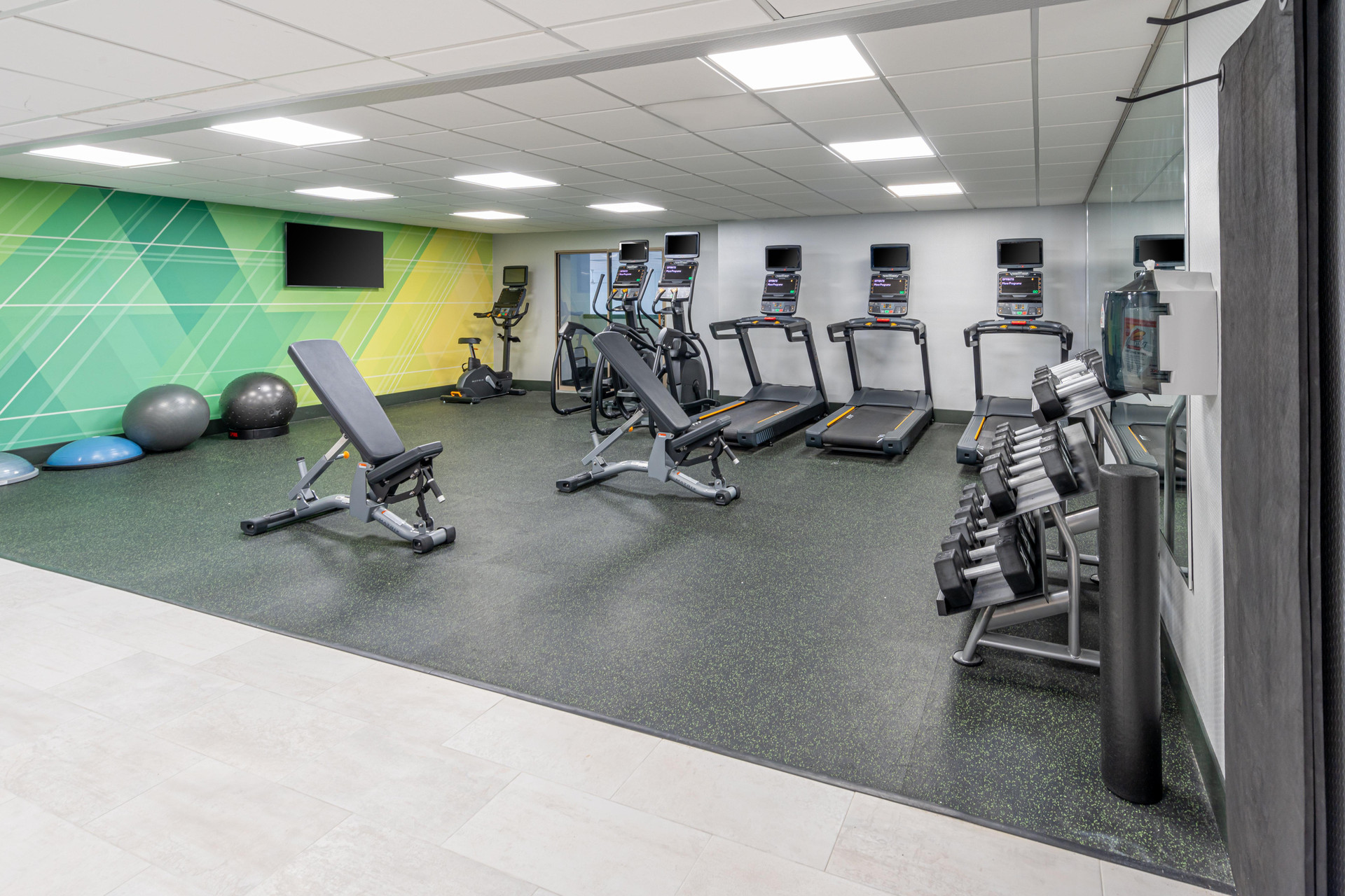 Gimnasio Holiday Inn & Suites Wausau-Rothschild by IHG