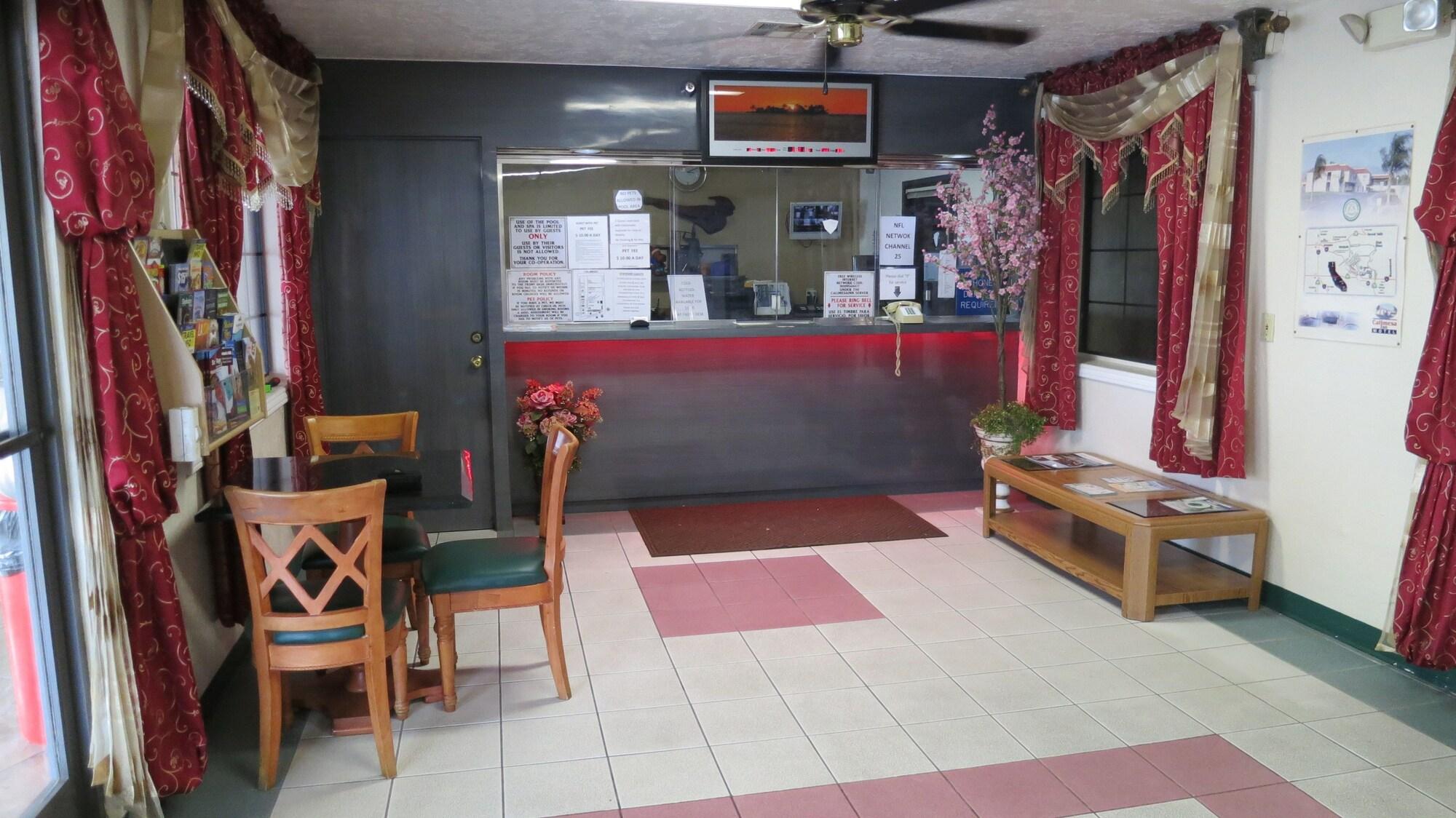 Vista Lobby Calimesa Inn Motel