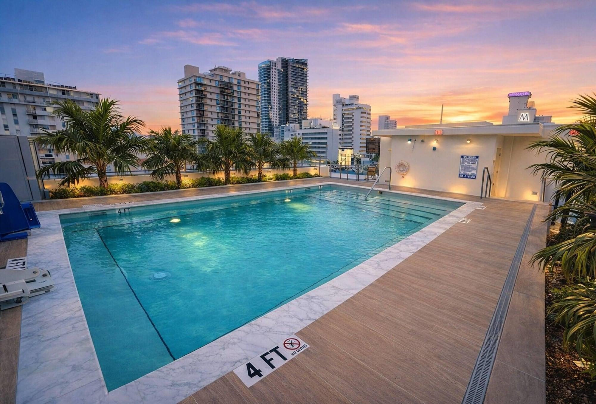 Vista Piscina Dolce by Wyndham Miami Beach