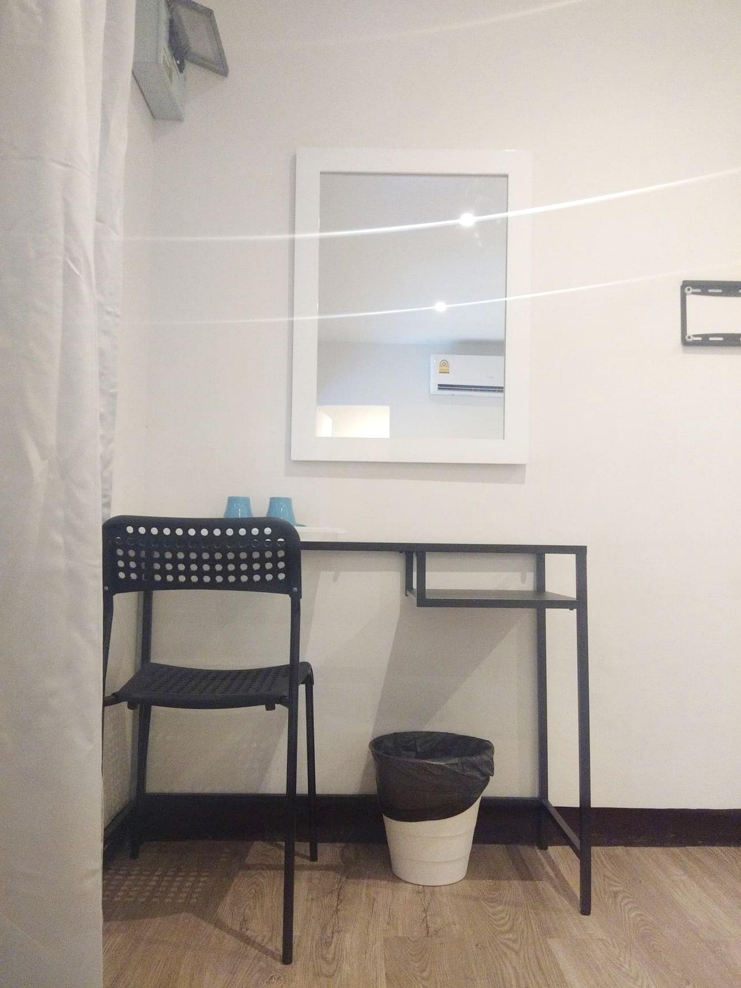 Set de Habitación Resort M - BTS Chong Nonsi