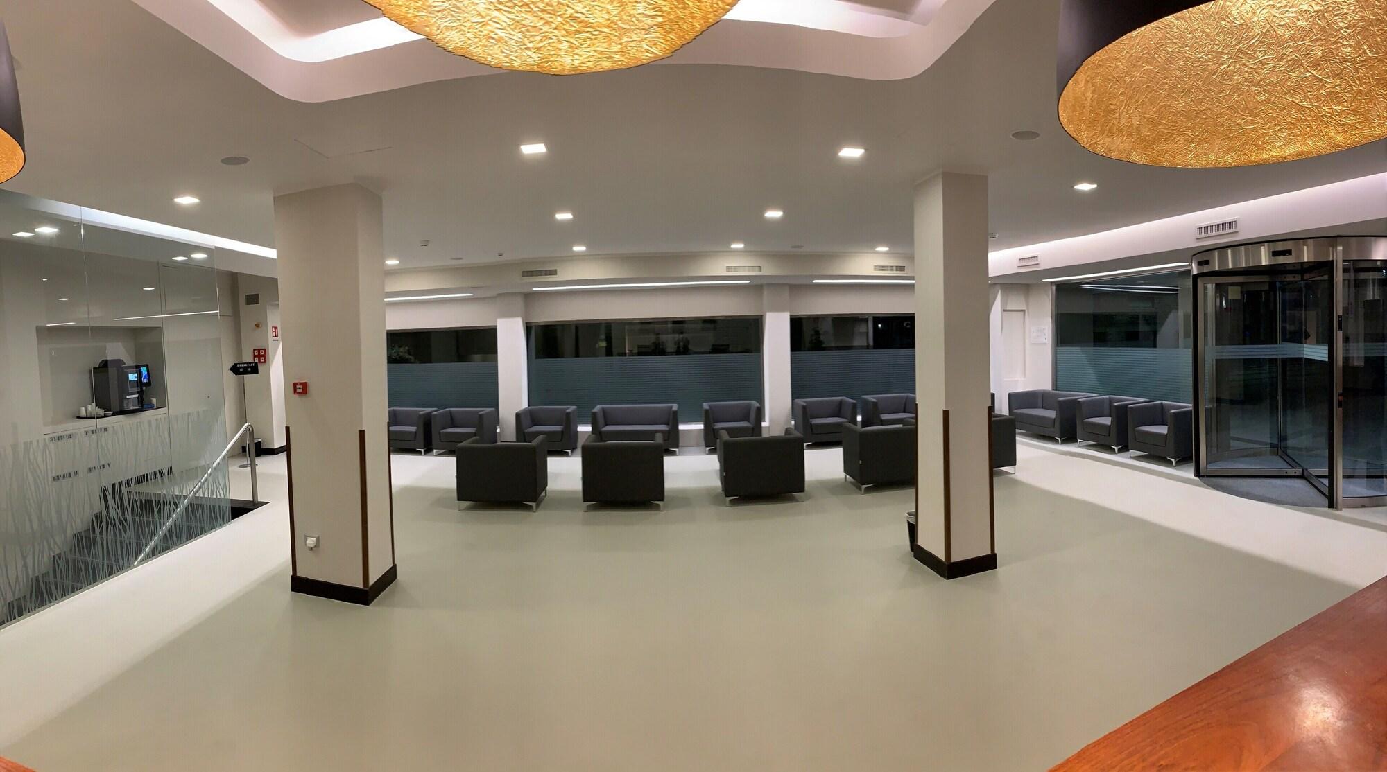 Vista Lobby Hotel Leonardo Da Vinci