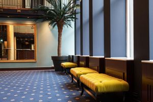 Alojamiento - Hotel Bristol